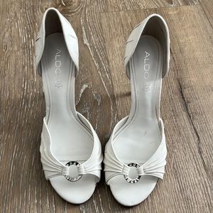 White leather healed Aldo sandals size 10 (40)